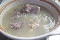 粉葛猪骨汤的做法步骤6