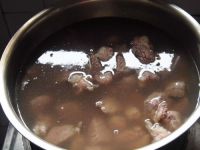 老四川牛肉米线的做法步骤2