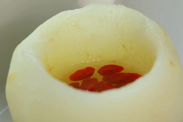 家常冰糖雪梨怎么做 冰糖雪梨的简单做法