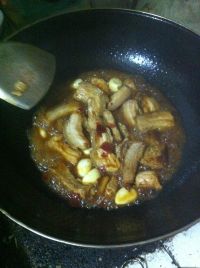 茶树菇烧肉的做法步骤7
