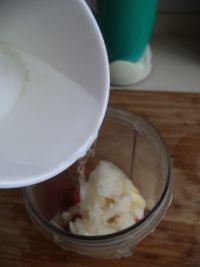 草莓梨汁的做法步骤5