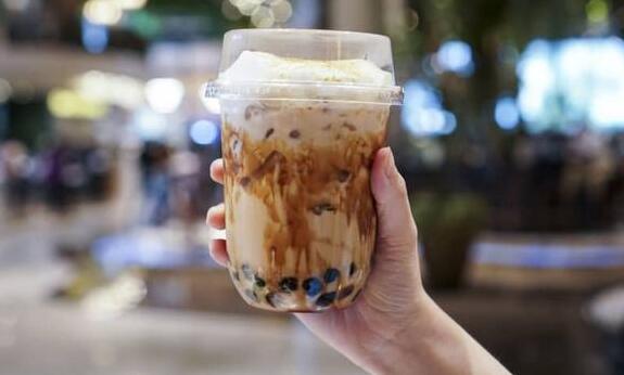 日本黑帮卖珍珠奶茶为生是怎么回事 卖珍珠奶茶真的很赚钱吗