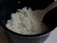 紫菜炒饭的做法步骤3