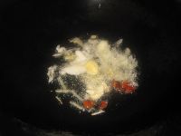蒜苔肉丝炒饼的做法步骤5