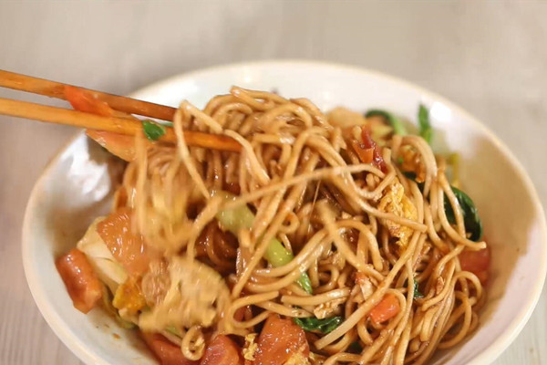 家常炒面的做法 如何做炒面好吃