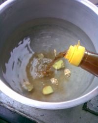 盐水鸡的做法步骤2