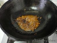 虾酱炒豆腐的做法步骤7