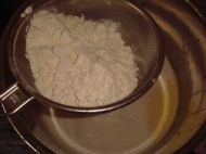 乳酪戚风的做法步骤7