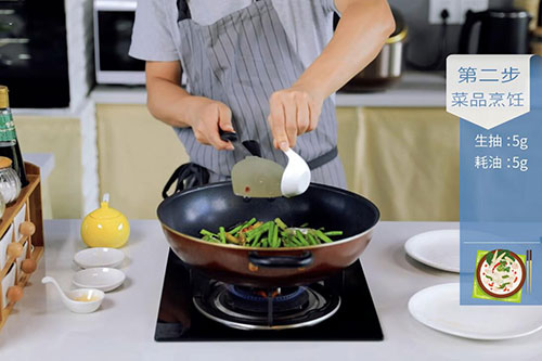 豇豆炒茄子家常做法 豇豆炒茄子的做法介绍