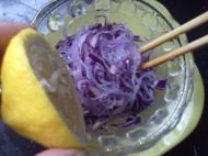 快手菜---凉拌紫甘蓝的做法步骤6