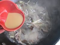 酸辣肚丝汤的做法步骤10