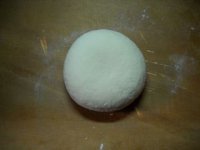 家庭版炸油条的做法步骤3