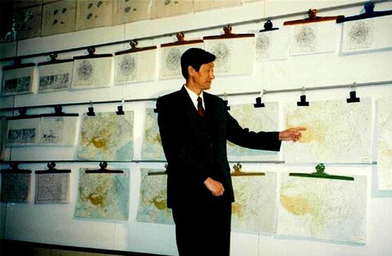 揭秘不一样的人物：气象“活字典”的五十年风雨预报路