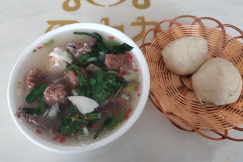 吐鲁番地区有什么好吃的 吐鲁番好吃的餐厅盘点