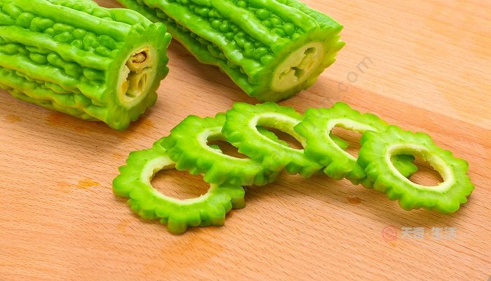 苦瓜炒蛋的危害