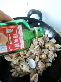 辣炒蛤蜊的做法步骤7