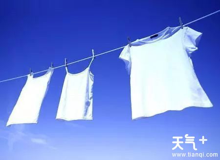 衣服到底要不要反过来晒  衣服应该怎么晒