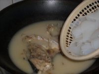 粉皮鱼头汤的做法步骤9
