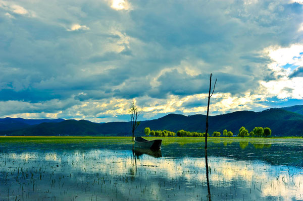 拉市海自由行怎么玩好 拉市海自由行攻略