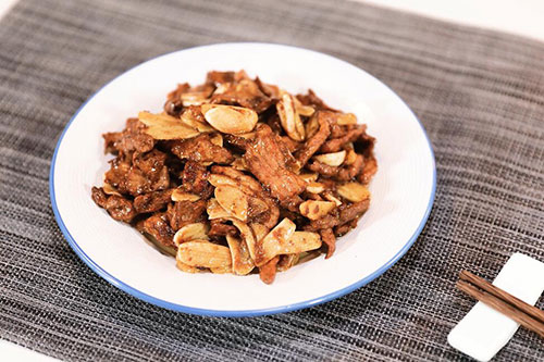 蒜爆小炒肉的做法 小炒肉的家常做法