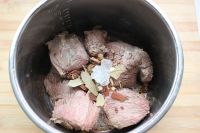 五香酱驴肉的做法步骤9