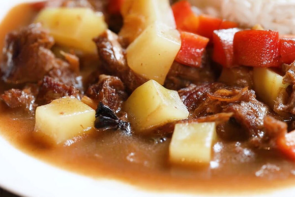 土豆牛肉饭的做法 如何做土豆牛肉饭