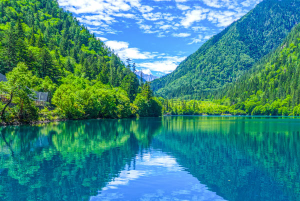 夏天去哪里旅游不热 暑假避暑旅游好去处