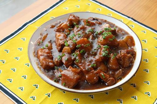 土豆红烧肉的做法 土豆红烧肉怎么烧