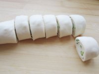 回民葱油饼的做法步骤7