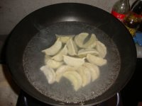 芹香猪肉馅饺子的做法步骤19