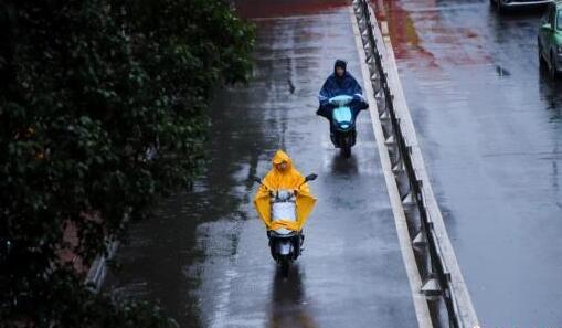 广西多地仍有小到中雨 体感寒冷南宁气温仅有18℃