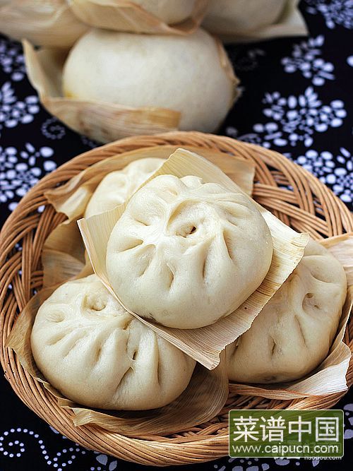 酱肉包子