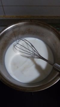 香草牛奶布丁的做法步骤6