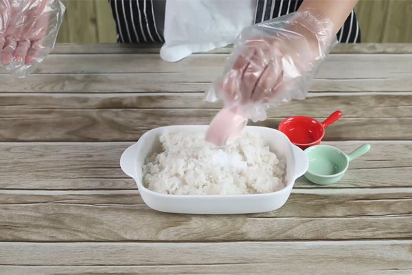 紫菜包饭的家常做法 怎么做紫菜包饭好吃