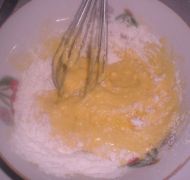 电饭锅版蛋糕的做法步骤11