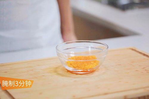 金沙午餐肉的做法 金沙午餐肉怎么做好吃