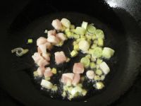 扁豆肉丁饭的做法步骤4
