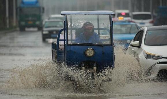 冷空气过境广西新一轮暴雨来袭 今日南宁湿冷气温23℃