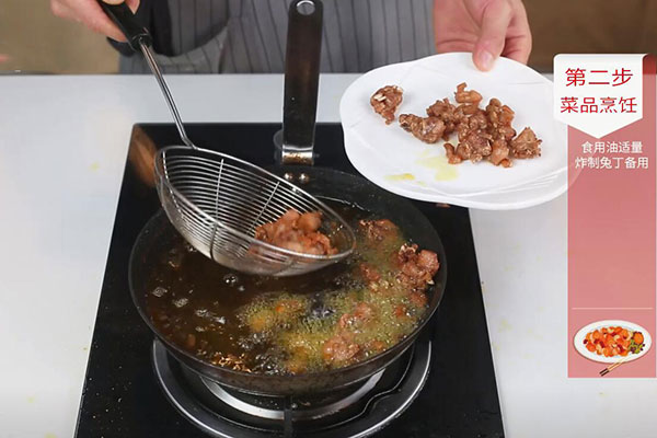正宗陈皮兔丁的做法 川菜陈皮兔丁怎么做