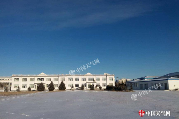 26103502DACE19BC4AA11AE51F164943C84F6619_副本.jpg