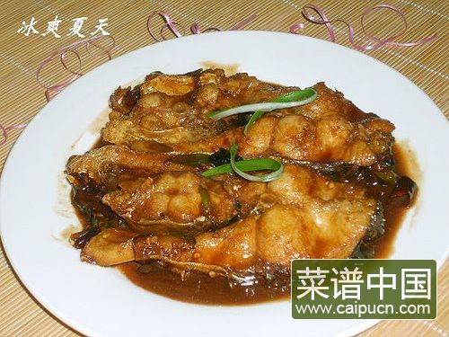 红烧鱼块