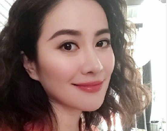 叶璇小默先生分手是真的吗 叶璇小默先生分手原因是什么