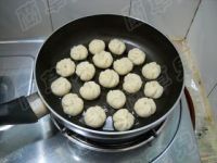 双菇烤肉豆渣煎包的做法步骤13