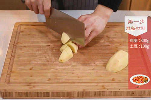 鸡腿炖土豆的做法 家常鸡腿炖土豆做法介绍