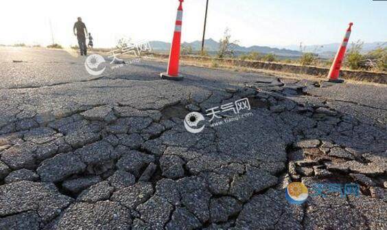 美国加州再发7.1级地震 洛杉矶等地进入紧急状态