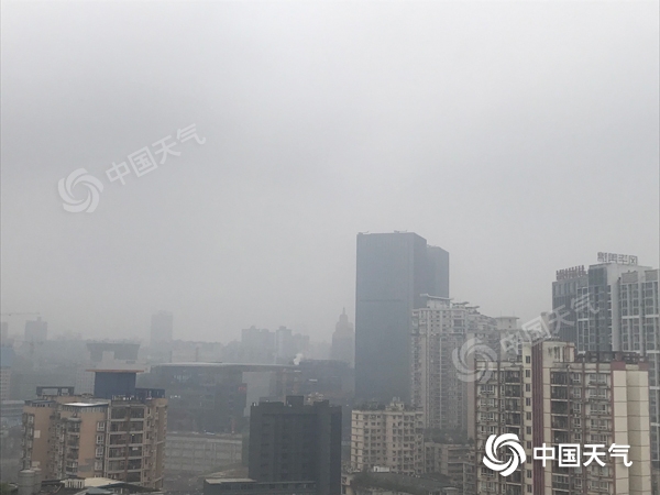 明起重庆迎降雨降温天气过程　高山或有飘雪