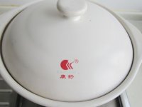 鲫鱼银耳汤的做法步骤8
