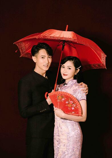 吴尊林丽吟婚纱照曝光 各种类型婚纱照美出天际