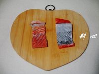 爆炒三文鱼皮的做法步骤2