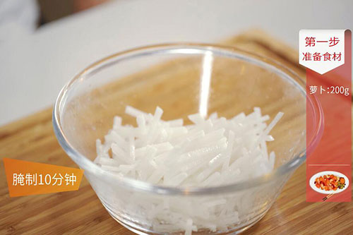 萝卜丝鲫鱼汤的做法 鲫鱼汤怎么做好喝